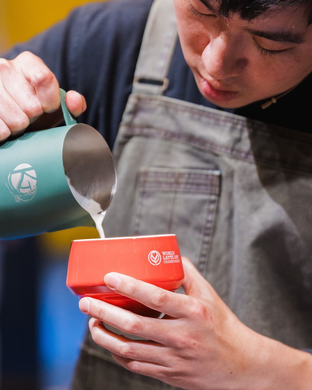 600mL Forest Green Latte Art Jug - KJ x WPM #67 - Homey Koffee